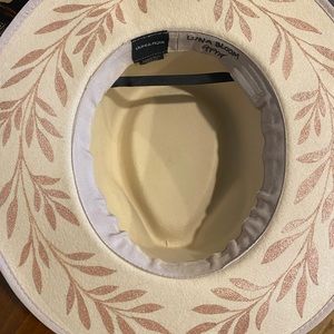 Rose gold Lydia Luna Bloom hat